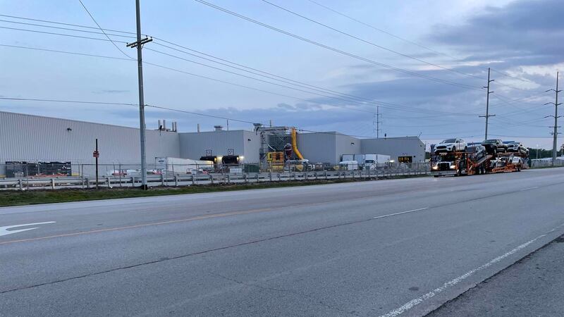Authorities deem threat at Ford plant 'not credible'